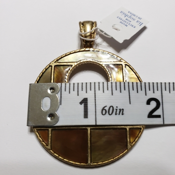 Lia Sophia Pendant! - Picture 7 of 7